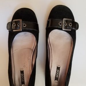 Black Leather Ecco Ballet Flat